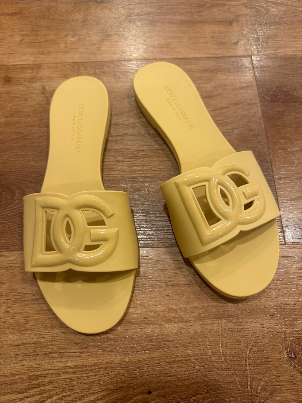 size 39 dolce & Gabbana Banana Yellow Logo Slide Sandals - Picture 6 of 13